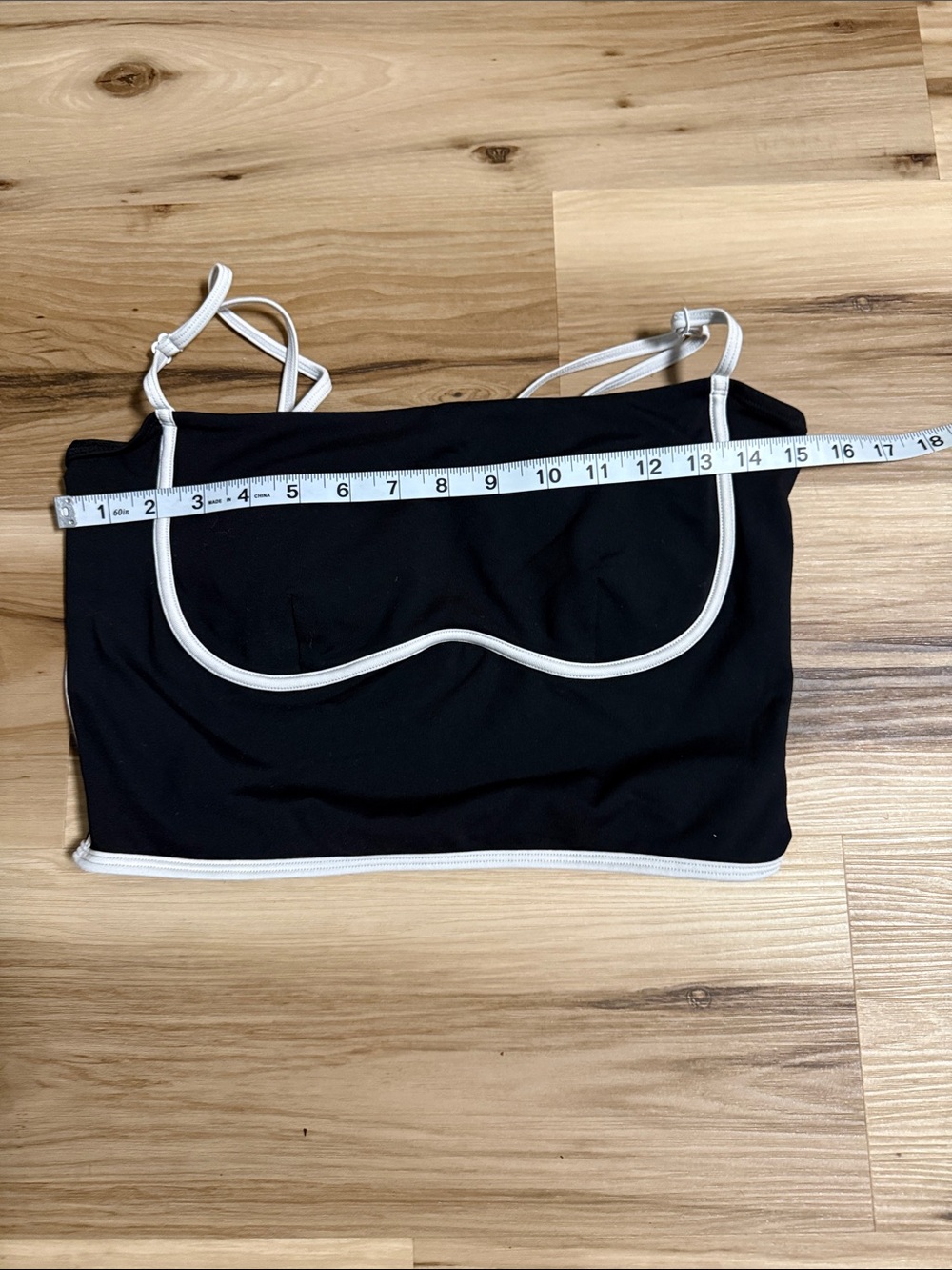 ALO Yoga Black Cropped Cami with White Trim